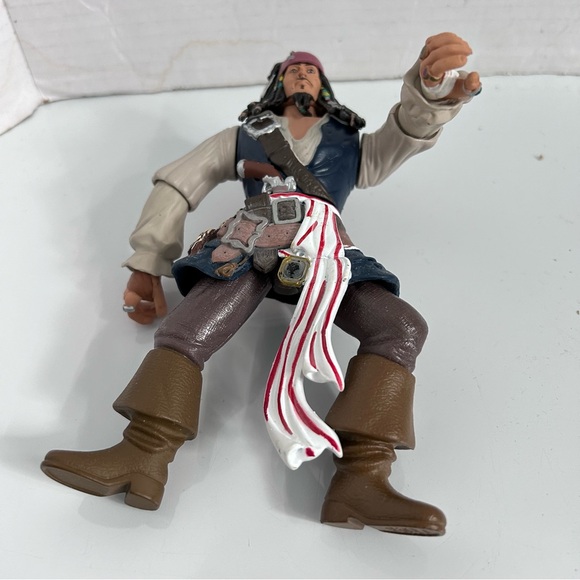 Zizzle Disney Pirates Of The Caribbean Captain Jack Sparrow Action Figure 7” - Picture 4 of 6